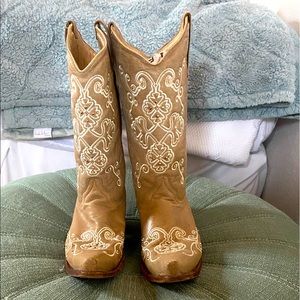 Circle G boot by Corral cowgirl boots